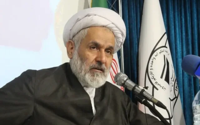رئیس بسیج بر گسترش ارتباط با هنرمندان و حرکت به‌سوی «تولید آفندی» تأکید کرد