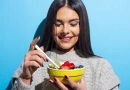 برای سلامت قلب، خود میوه را بخورید نه آبمیوه