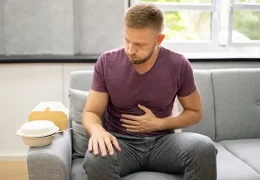 کدام خوراکی‌ها علائم سوزش سر دل را تشدید می‌کنند؟