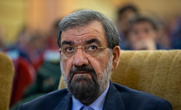محسن رضایی از ابلاغ ۷ شرط ایران به آمریکا خبر داد؛ راهی جز پذیرش ندارید