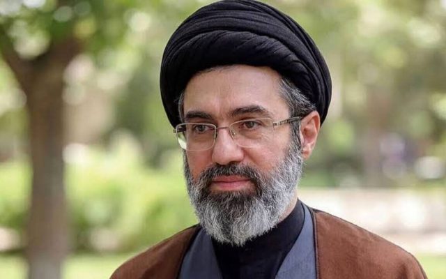 جدیدترین پست رسانه رهبر انقلاب و بازنشر سخنان ایشان؛ قاطعانه اعلام میکنم که ارتکاب هر آنچه به‌ضرر انسجام اجتماعی باشد، ممنوع است
