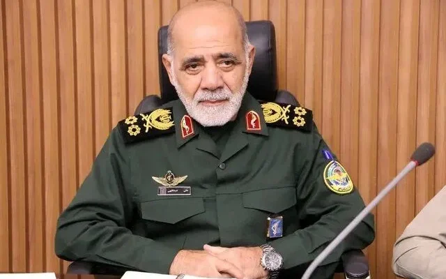 رئیس ستادکل نیرو‌های مسلح: با آمادگی کامل برای پاسخ قاطع و ویرانگر به هر تهدیدی ایستاده‌ایم