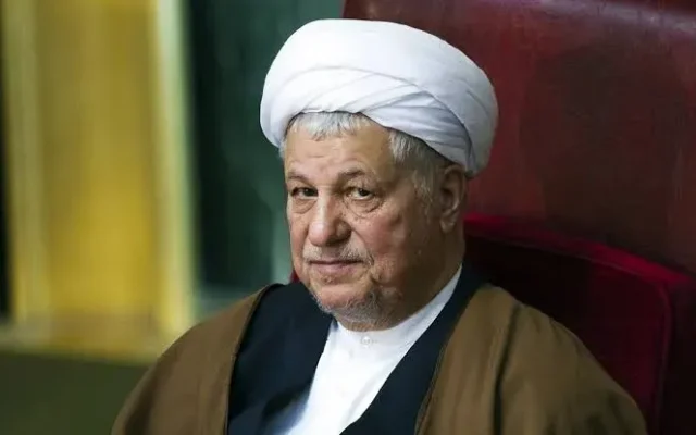 عکس دیده‌نشده از اسب‌سواری هاشمی‌رفسنجانی در لرستان