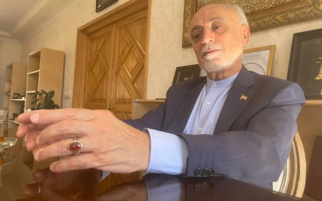 پیشنهاد علی‌اکبر صالحی به رئیس‌جمهور چین: نشست سه‌جانبه با ایران-آمریکا برگزار کنید/ این می‌تواند یکی از سرنوشت‌سازترین اقدامات قرن باشد