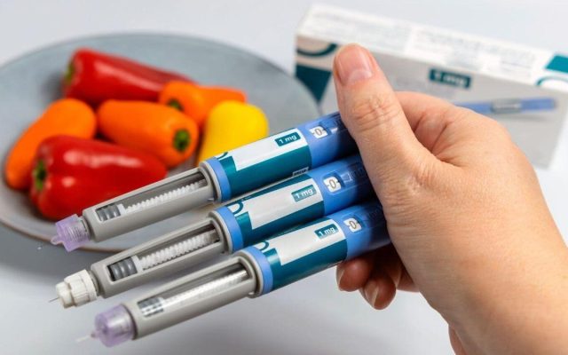 چرا پزشکان داروهای مبتنی بر تیرزپاتاید را برای کاهش وزن تجویز می‌کنند؟