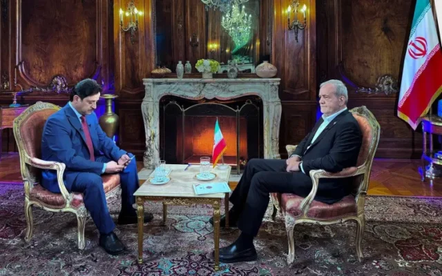 پزشکیان به الجزیره: عربستان سعودی می تواند محور وحدت مسلمانان باشد / می توانیم به حل بحران یمن کمک کنیم / شاید اسرائیلی ها به نفت عربستان حمله کرده اند/ تکذیب وجود شکاف میان بخش‌های نظامی و سیاسی کشور/ استقبال از توافق دفاعی مکه / کار یمن به ما ربطی ندارد