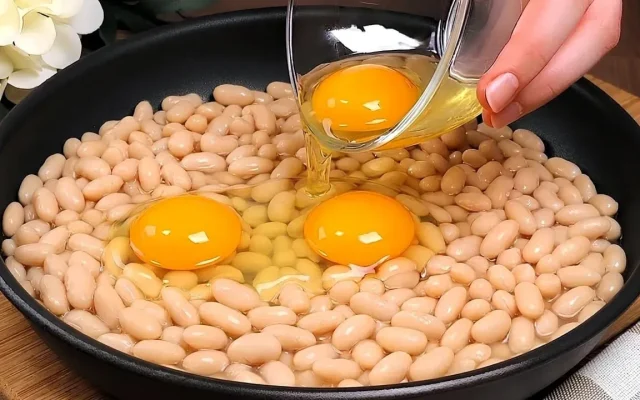 طرز تهیه کوفته لوبیا با تخم‌مرغ و سبزیجات؛ غذایی سریع، ارزان و بدون گوشت