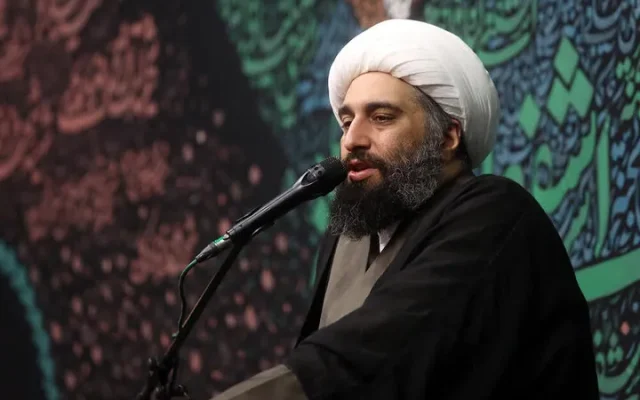 حامد کاشانی: پنج سال است در تلویزیون ممنوع‌التصویر هستم / طرف می‌گوید دارند کودتا می‌کنند؛ ای لعنت خدا بر دروغگو، اگر سند دارید بگویید وگرنه هرکس هر حرف مفتی می‌تواند بزند / گدای دوتا فالوئر هستند، حالا برای ما لیدر شده‌اند