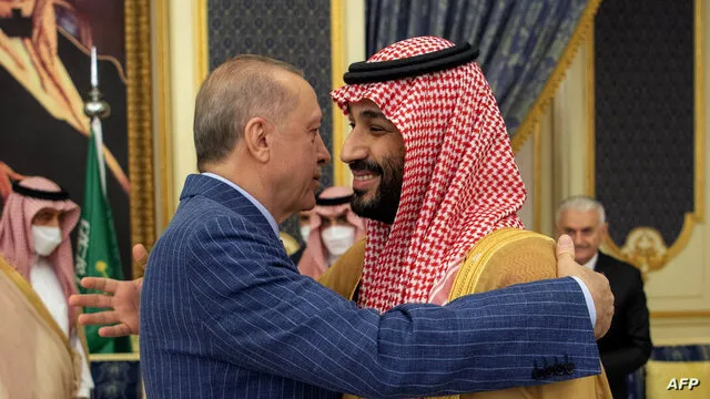 رویترز: ترکیه برای کمک به مقابله با حوثی‌ها، حمایت فنی و دفاعی به عربستان می‌فرستد / کمک‌ها شامل اپراتورهای پهپاد و اطلاعات، نظارت و شناسایی است