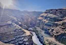 تلخاب؛ بهشتی مخوف در دل زاگرس (+عکس)