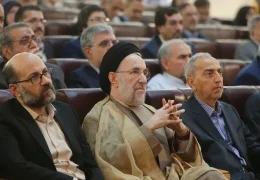 سید محمد خاتمی: نظم موجود جهانی، نظم ظالمانه‌ای است، اما باید آن را به عنوان یک واقعیت ببینیم و برای تأمین منافع خودمان، در درون این نظم فعالیت کنیم /اینطور نیست که بگوییم راه نجات ما، پذیرش نظم لیبرال است