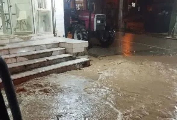 سیلاب، راه‌ دسترسی همه روستاهای مینودشت را بست