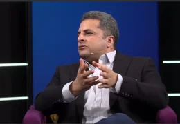 آقای وزیر خارجه انگلیس؛ آیا ایران متجاوز است؟!