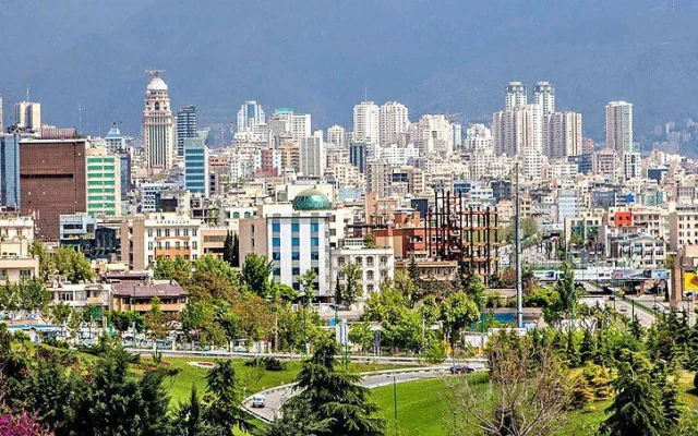 درآمد ۴۰۰ میلیون تومانی از بازار داغ اجاره جای پارک در تهران