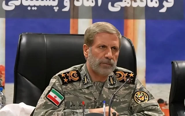 فرمانده کل ارتش: در صورت اشتباه مجدد دشمن پاسخ کوبنده می‌دهیم