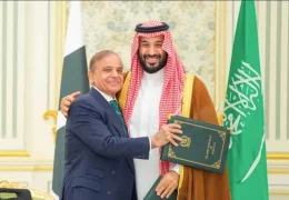 ادعای رویترز: عربستان در حال برنامه‌ریزی برای انجام یک عملیات تهاجمی علیه انصارالله در یمن است / پاکستان بین ۳۰ هزار تا ۴۰ هزار نیرو را برای کمک به دفاع از مرزهای زمینی عربستان در این کشور مستقر کرده است / اسلام‌آباد هنوز هیچ تصمیمی برای اعزام نیرو به یمن با هدف مشارکت در عملیات رزمی نگرفته
