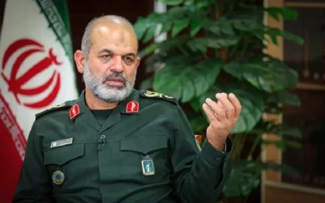 سرلشکر وحیدی، فرمانده کل سپاه: راهبرد ما تغییر ناپذیر است؛ امنیت خلیج فارس و تنگه هرمز، درون‌زاد و منطقه‌ای است و هیچ قدرت فرامنطقه‌ای حق دخالت در آن را ندارد/ تنگه هرمز، خط قرمز راهبردی تهران است/ آماده پاسخ قاطع و کوبنده به هر گونه خطای محاسباتی دشمن پیرامون ترددهای غیر مجاز شناورها هستیم