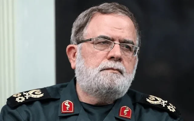 جانشین فرمانده کل سپاه: رزمندگان برای دفاع از تنگه هرمز آمادگی کامل دارند