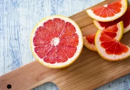 فواید این میوه پاییزی در بهبود سلامت قلب و پوست